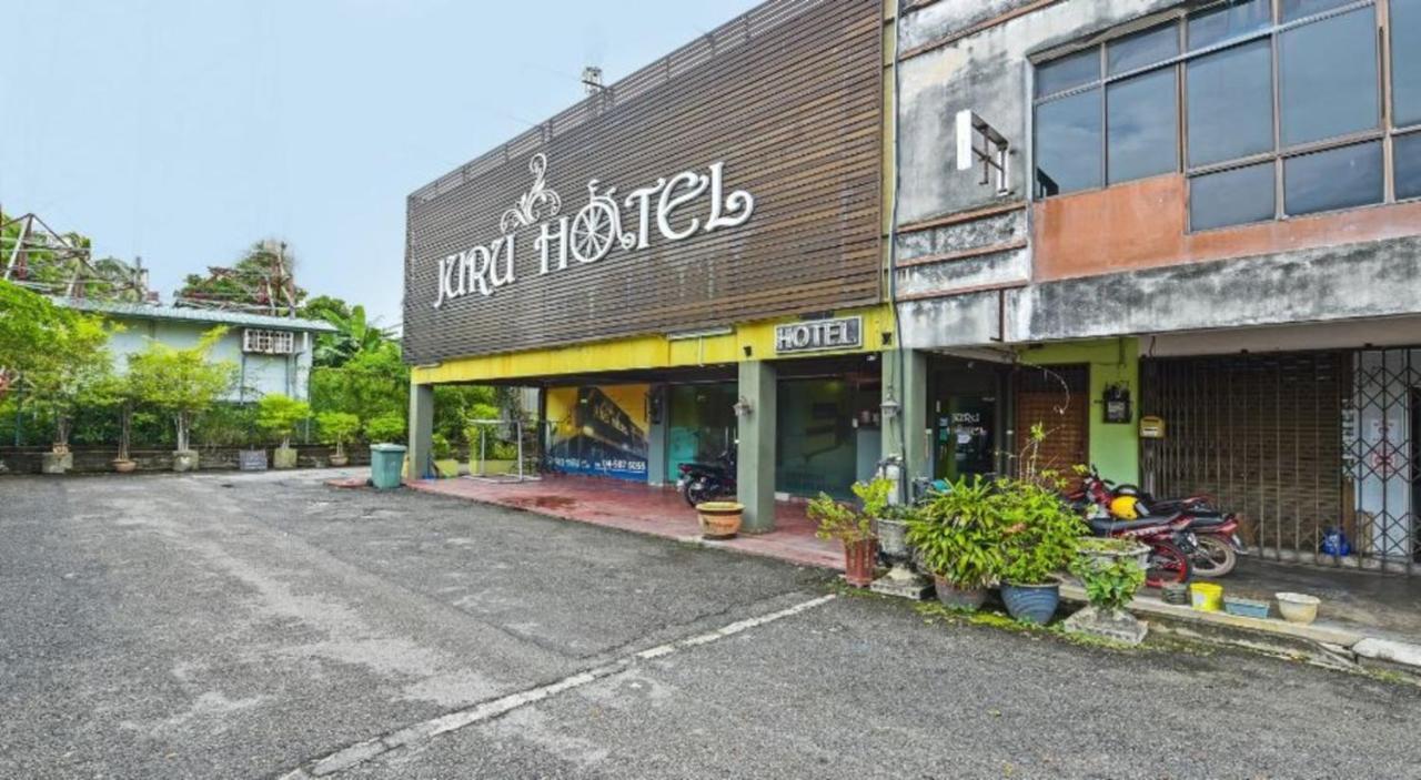Juru Hotel ブキッ・ムルタジャム エクステリア 写真